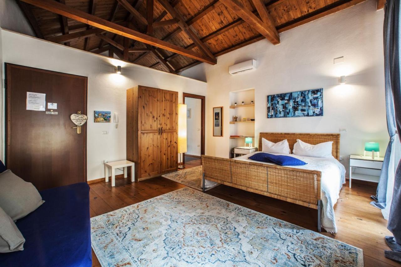Studio Apartments Centro Storico Via Manno Cagliari Kültér fotó