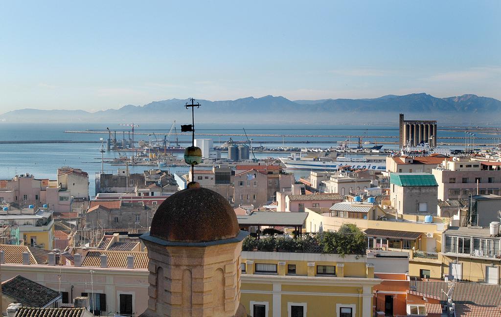 Studio Apartments Centro Storico Via Manno Cagliari Kültér fotó