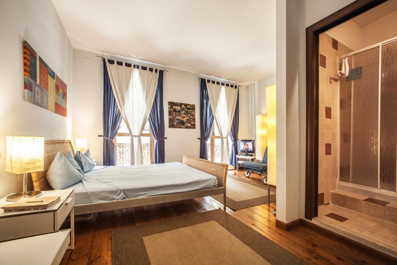 Studio Apartments Centro Storico Via Manno Cagliari Kültér fotó