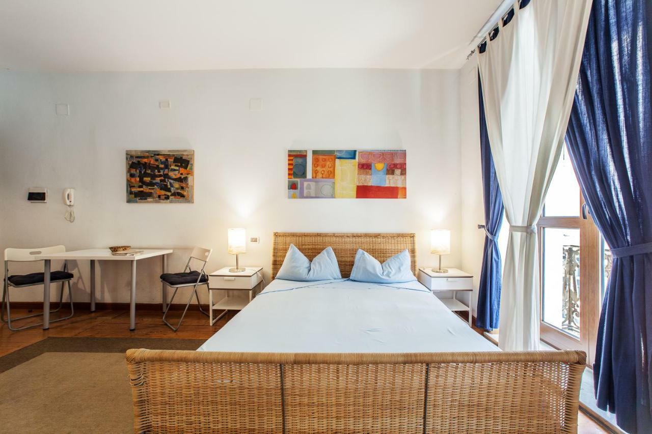 Studio Apartments Centro Storico Via Manno Cagliari Kültér fotó